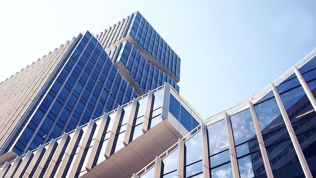 Entreprises du tertiaire, suivre ses consommations d'énergies c'est identifier des optimisations